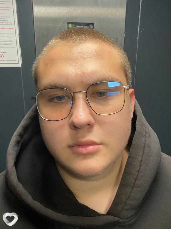 Данила, 22, Санкт-Петербурге — анкета №1834581