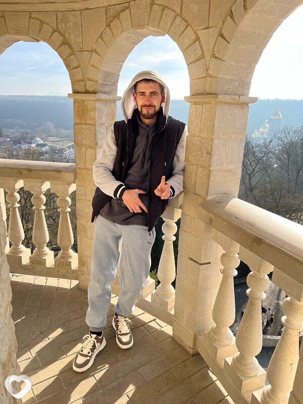 Михайло, 26, Киеве — анкета №1834749