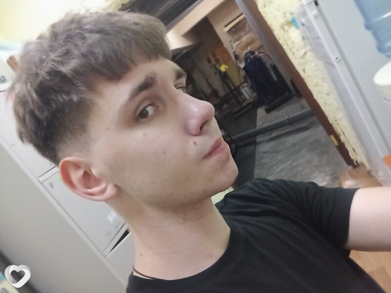 Евгений, 20, Могилев — анкета №1835172