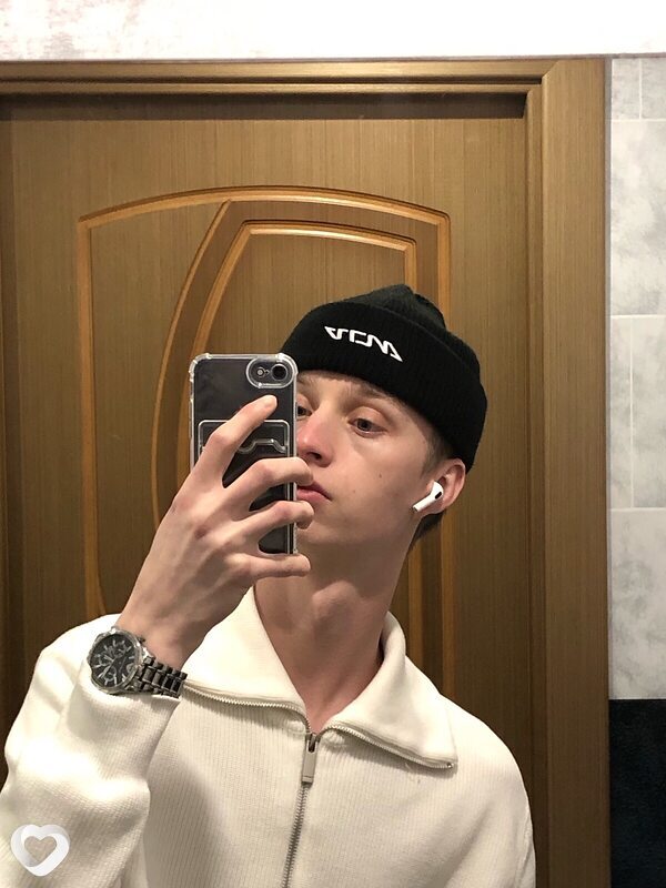Егор, 21, Тюмени — анкета №1835705