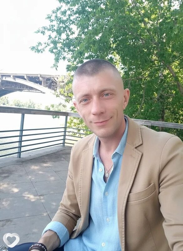 Артём, 43, Красноярске — анкета №1836360