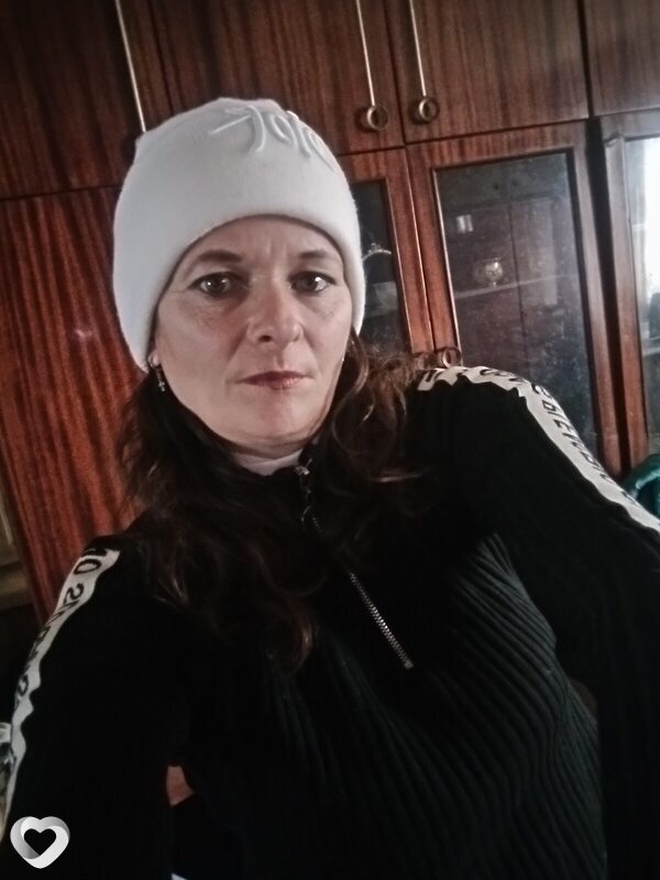 Юлия, Новоайдар