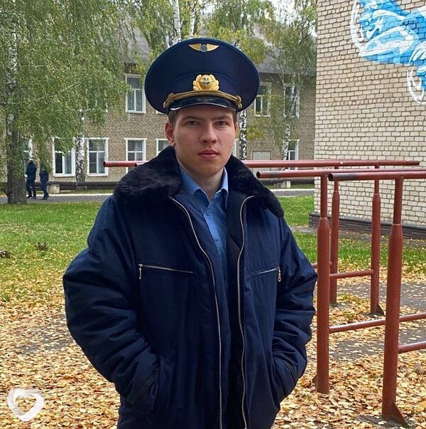 Артем, 23, Москве — анкета №1838841