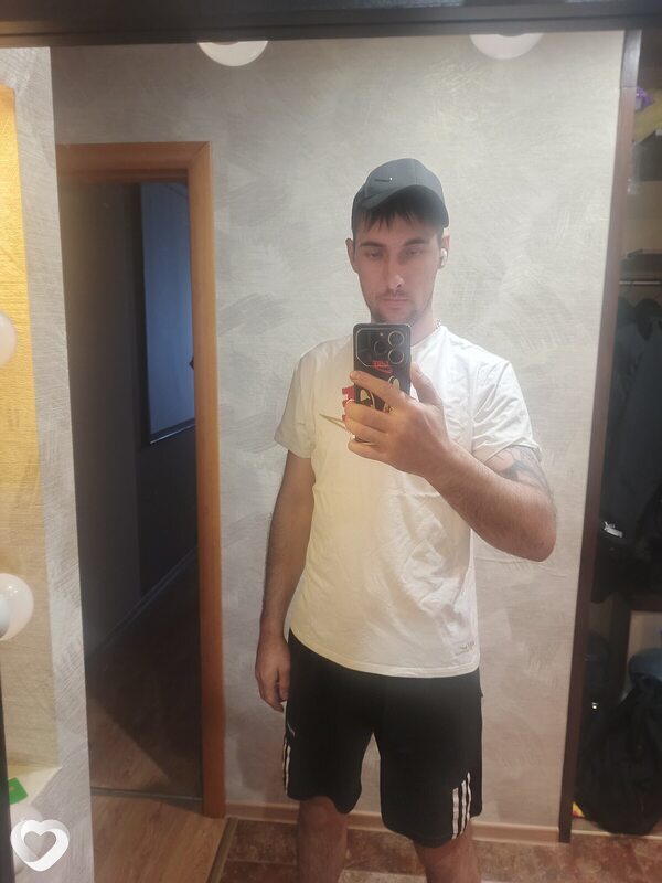 Александр, 31, Искитиме — анкета №1840339