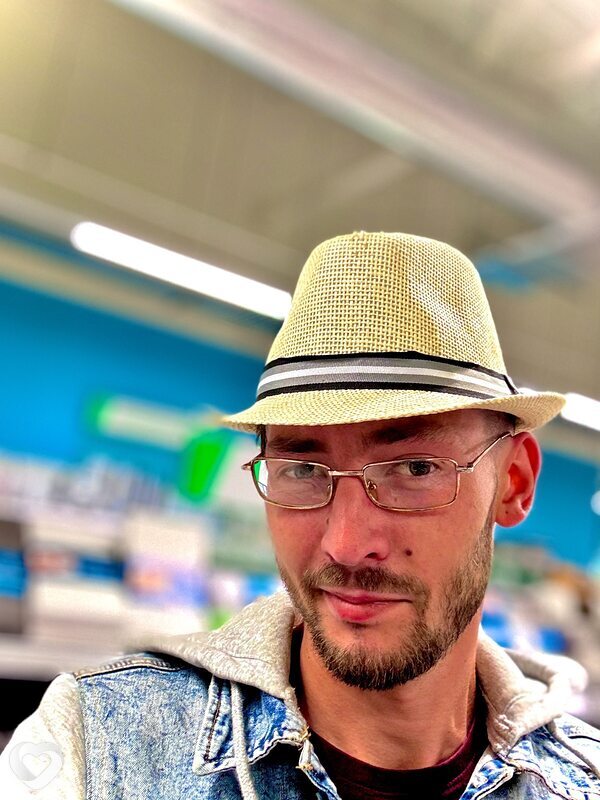 Ivan, Тыхи