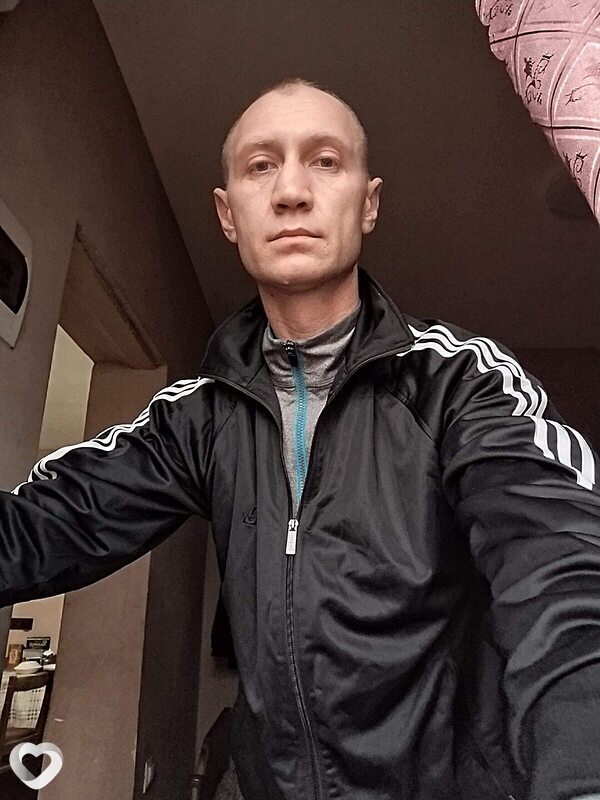 Виталик, 42, Зугрэсе — анкета №1843449