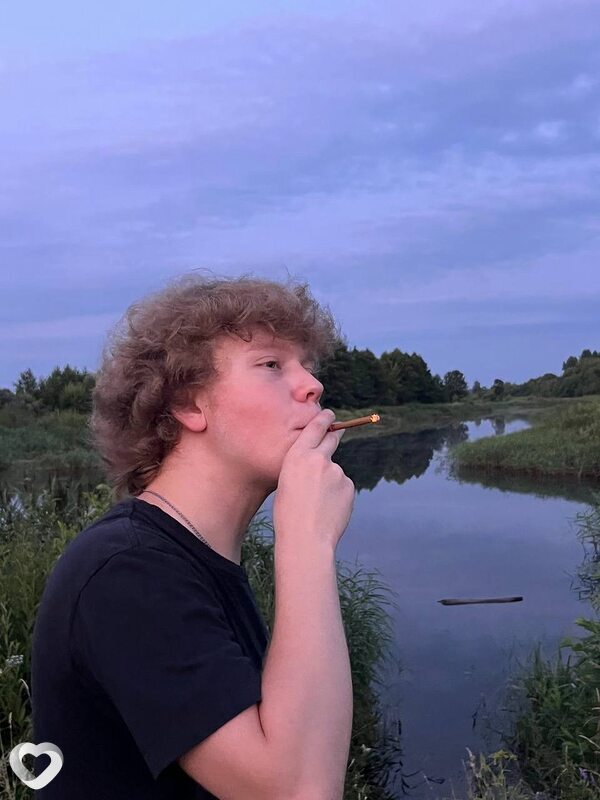 Даниил, 19, Иванове — анкета №1843893