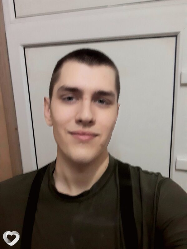 Максим, 20, Брянске — анкета №1846223