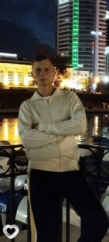 Александр, 22, Бресте — анкета №1846415