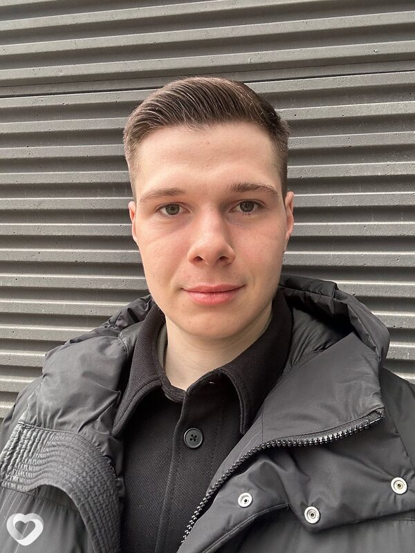 Дима, 20, Москве — анкета №1846478