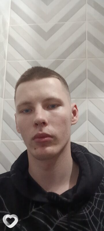 Максим, 24, Москве — анкета №1847161