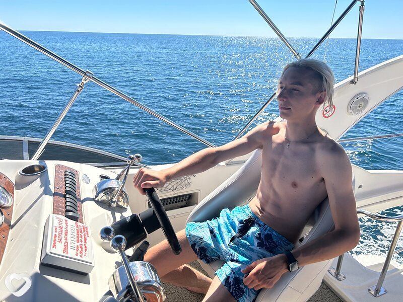 Ян, 20, Челябинске — анкета №1847740