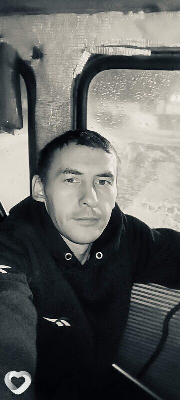 Юрий, 32, Омске — анкета №1848702