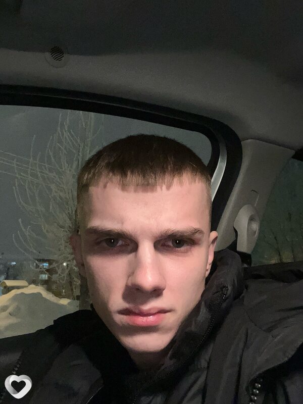 Данил, 22, Москве — анкета №1849804