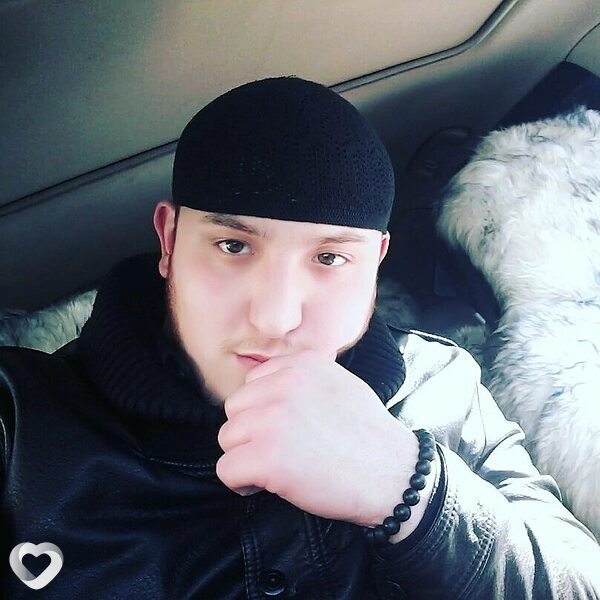 Адам, 25, Макинске — анкета №1849957