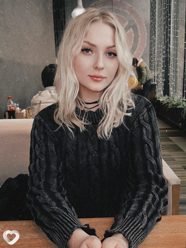Katrin, 21, Минске — анкета №1850075