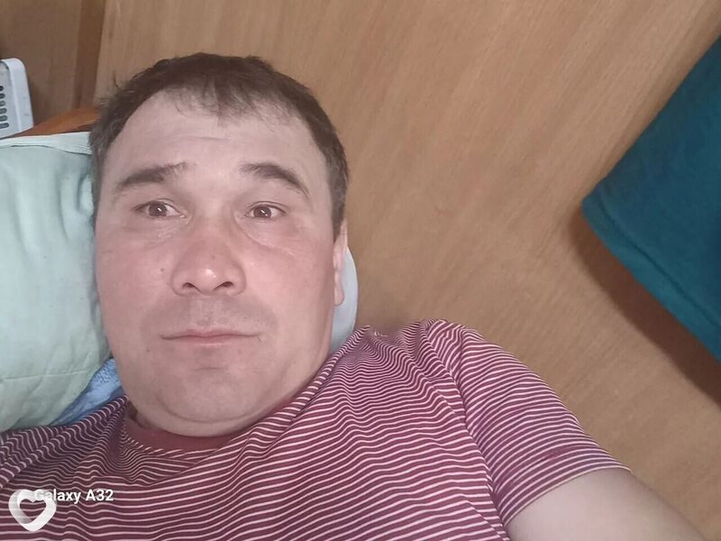 Марат, Мегион