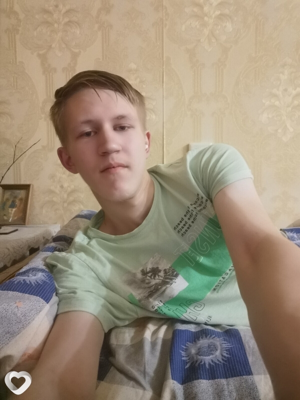 Роман, 20, Кирове — анкета №1853621