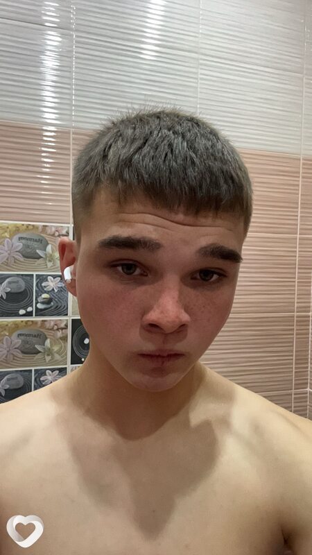 Тёма, 21, Новосибирске — анкета №1853793