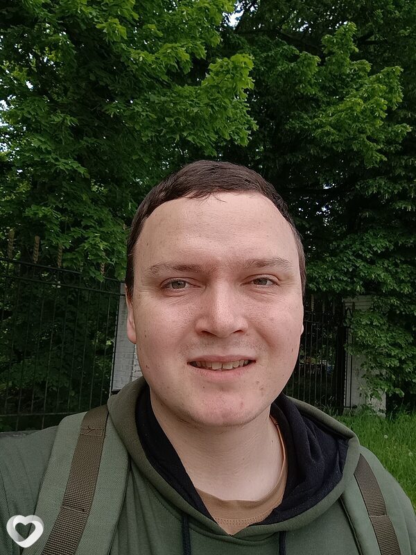 Alex, Десна