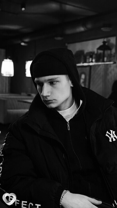 Михаил, 20, Батайске — анкета №1855102