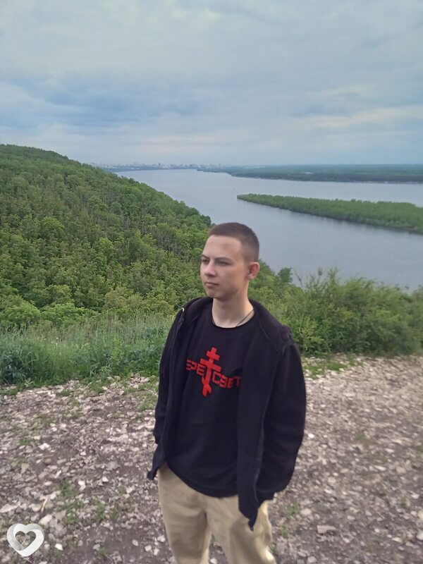 Илья, 20, Отрадном — анкета №1855043