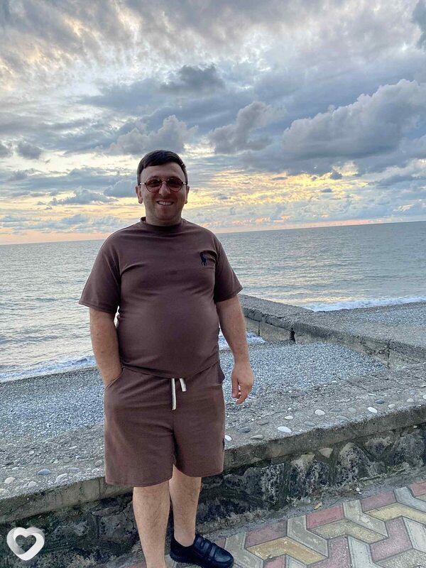 Бачо, Гал