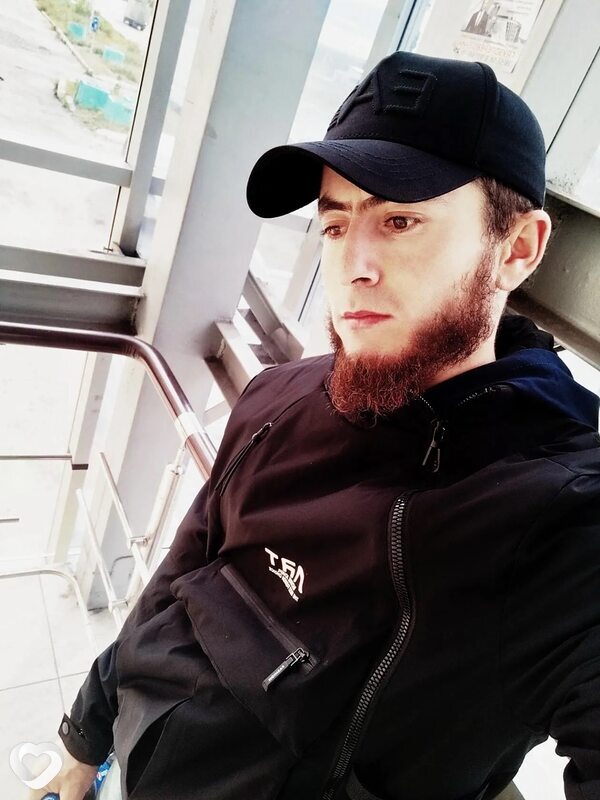 Муслим, 27, Кингисеппе — анкета №1858008
