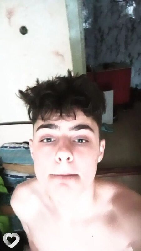 Максим, 19, Витебске — анкета №1859153