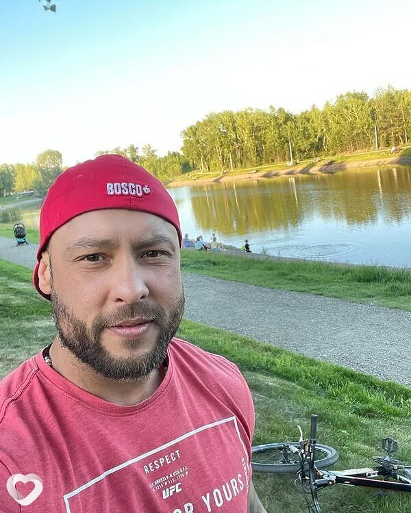 Александр, 30, Томске — анкета №1860559