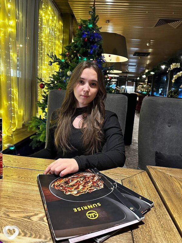 Анна, 21, Луганске — анкета №1861053