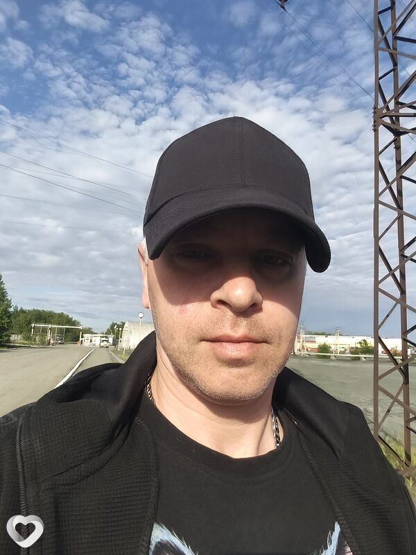 Максим, Красноуральск