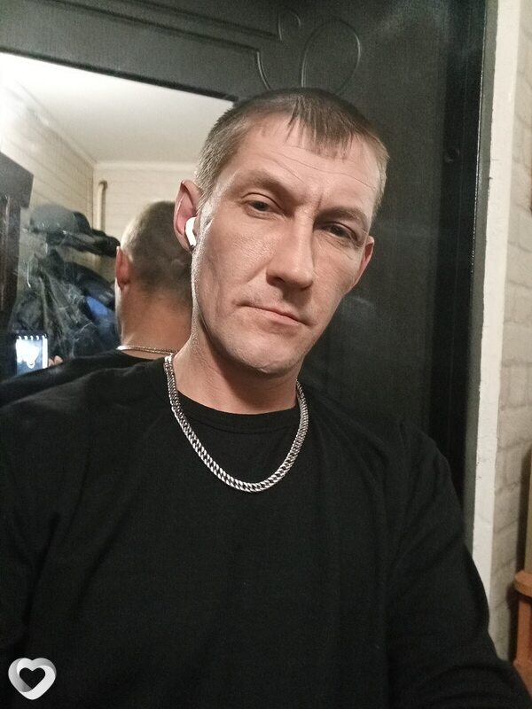 Павел, 41, Волхове — анкета №1861492