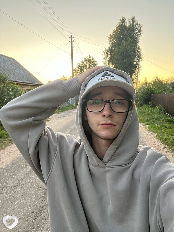 Денис, Псков