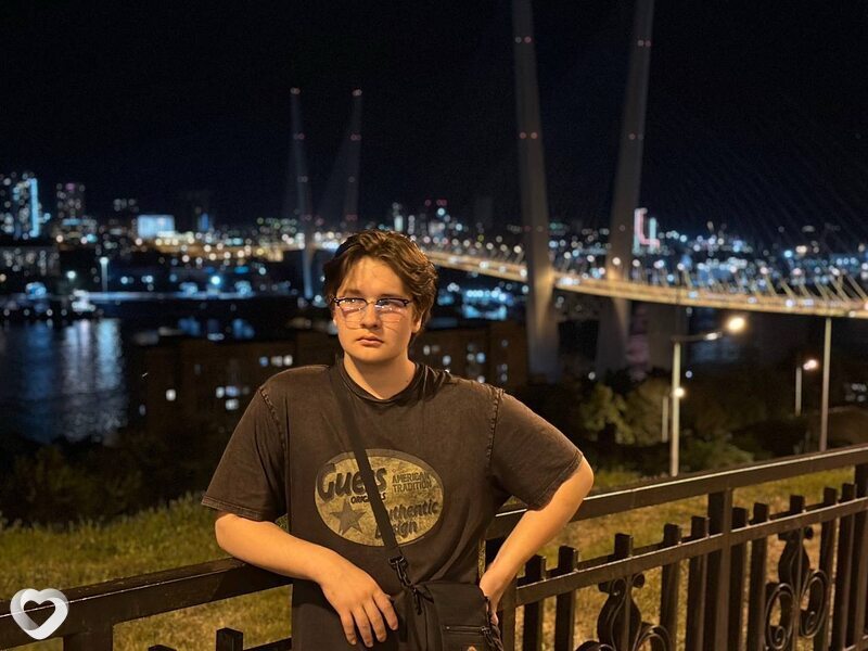 Андрей, 21, Москве — анкета №1862255