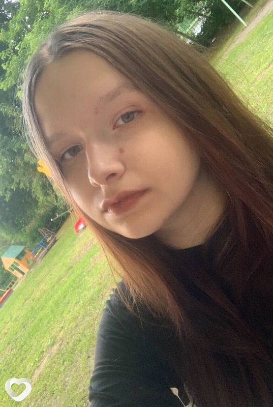 Алёна, 21, Новосибирске — анкета №1863491