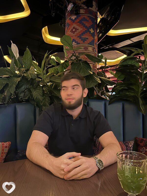 Намиг, 23, Москве — анкета №1863252