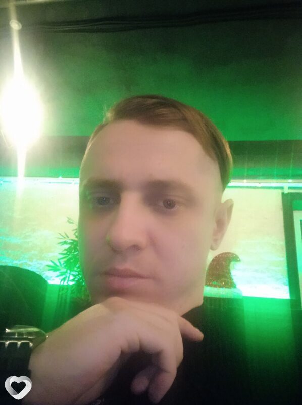 Олег, 37, Москве — анкета №1865335
