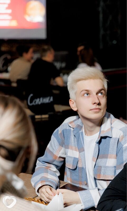 Богдан, 25, Барнауле — анкета №1863704