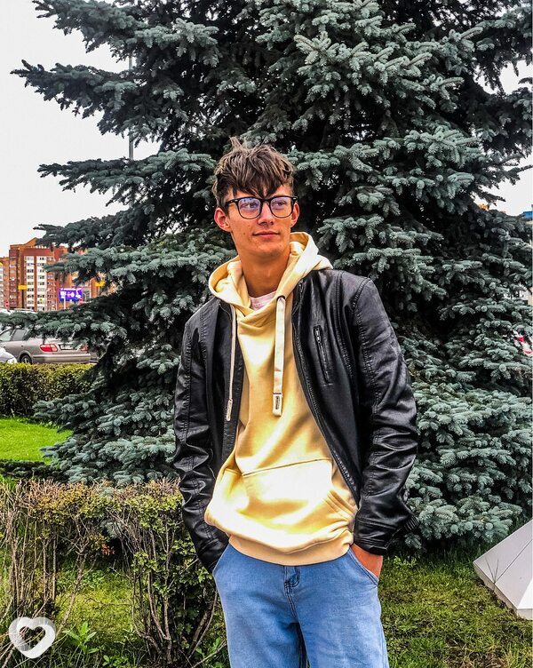 Андрей, 25, Москве — анкета №1863911