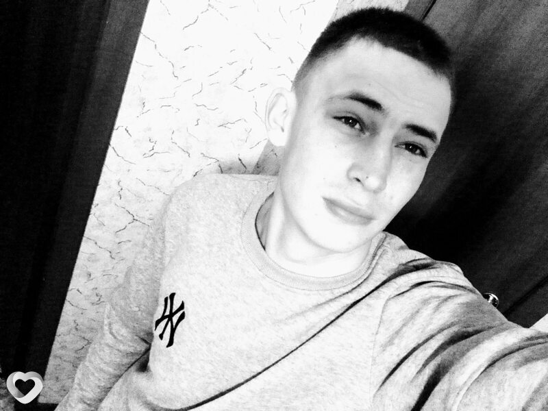 Дима, 26, Ярославле — анкета №1865134