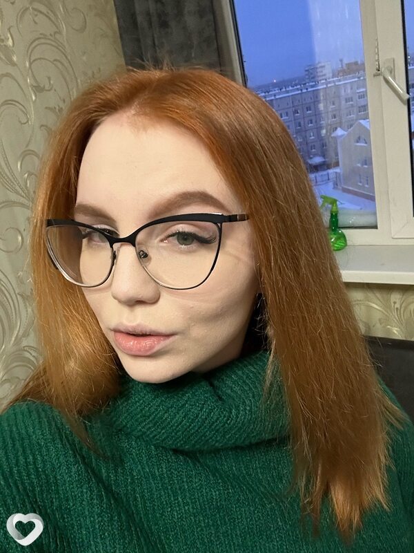 Юля, 20, Кирове — анкета №1866859