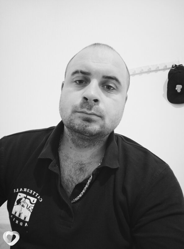 Radu, Тель-Авив