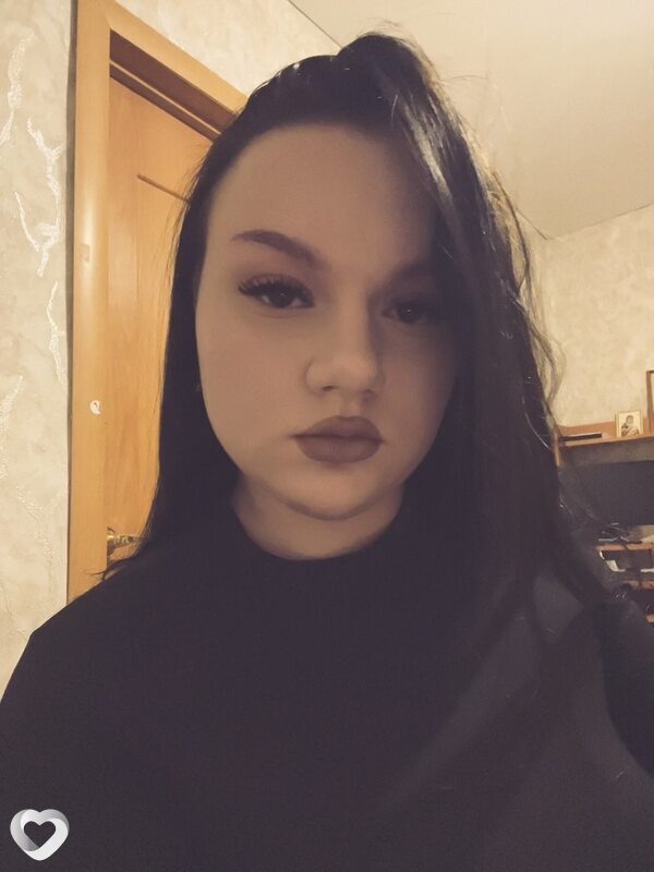 Анна, 20, Энгельсе — анкета №1867357