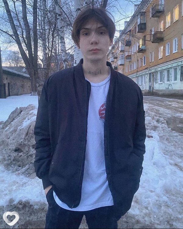 Женя, 23, Москве — анкета №1868452