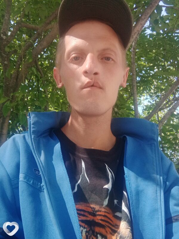 Дмитрий, 30, Саяногорске — анкета №1869200