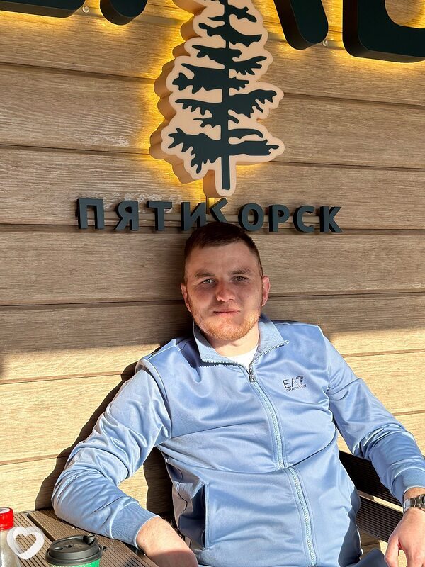 Артур, 28, Ростове-на-Дону — анкета №1870362