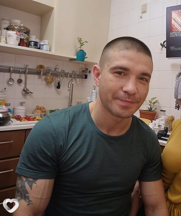 Артём, 41, Казани — анкета №1871255