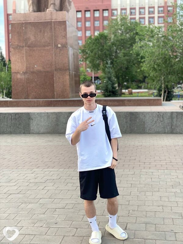 Ярослав, 26, Чите — анкета №1872075