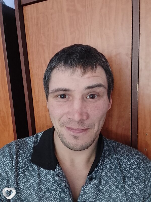 Максим, 32, Барнауле — анкета №1873589